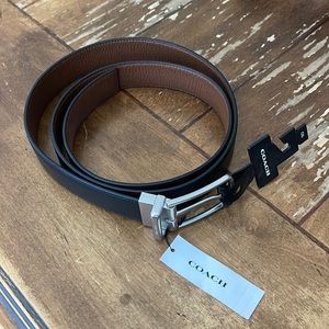 NWT Men’s Coach 2-sided belt